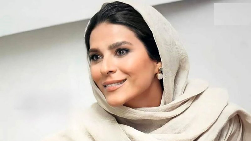 عکس/ استایل جذاب سحر دولتشاهی در 45 سالگی/ لباس خانم بازیگر با ترکیب رنگ های ترند امسال 