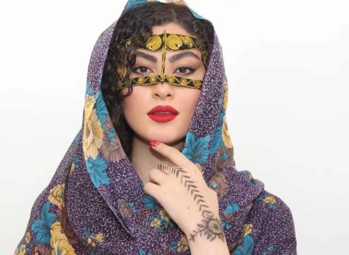 مریم مومن