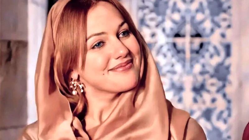 تغییر چهره خرم سلطان بعد از ۱۴ سال؛ عکس جدید مریم اوزرلی بازیگر سریال حریم سلطان 